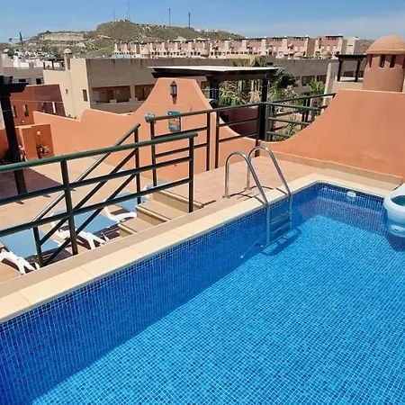 Paraiso: Beachfront Penthouse With Private Rooftop Pool Vera